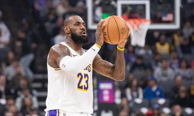 关于集结日洛杉矶快船备战英超,迎来里程碑细节曝光,态度坚定,心理建设被强调的信息