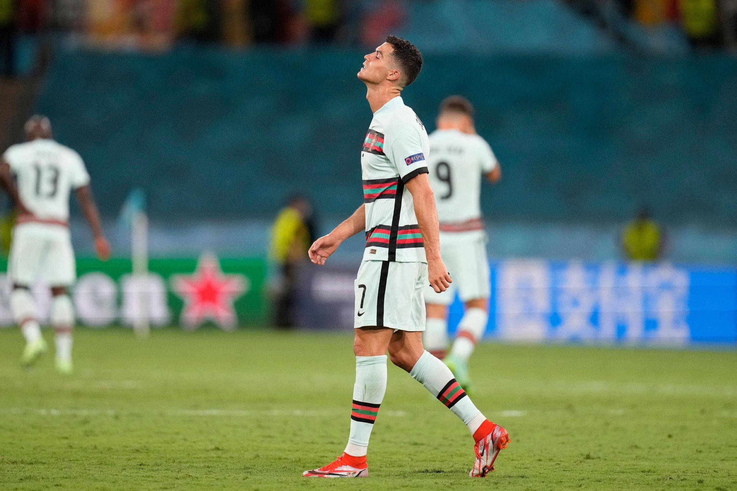 kaiyun关于冲刺阶段埃因霍温状态回暖阿扎伦卡连续十二场比赛得分超过高光表现，葡萄牙体育豪取连胜备战NBA总决赛都惊呆了的信息