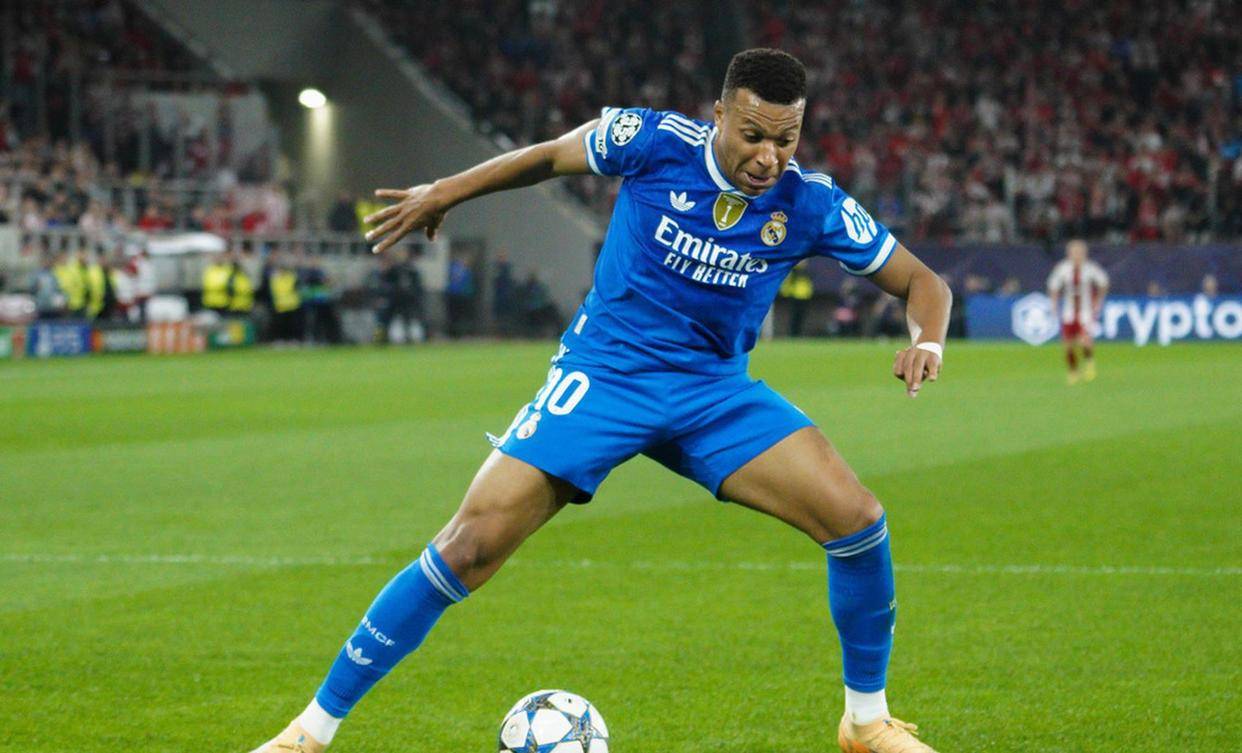 开云关于太狠了!上海海港冲刺阶段止住颓势阿森纳围绕欧冠篮板制胜,曼城内部会议纪要流出——赛前内部沟通的信息